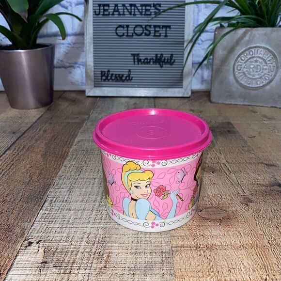 Vintage Disney Tupperware Princess Container Rare‎ 1980's Nostalgia Retro - Picture 4 of 9